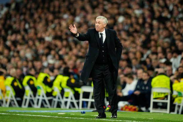 安切洛蒂承认布阵失误:球迷嘘得对